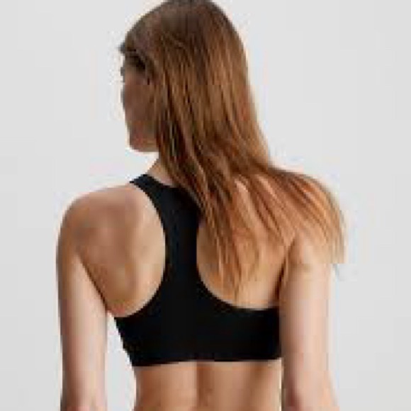 BRAND NEW - Calvin Klein Wirefree Bonded Flex Unlined Bralette - Black - Medium - Picture 5 of 8